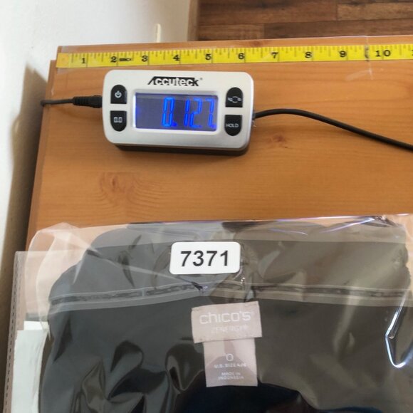 Chicos Top Womens 0 US 4/6 Black Zynergy Wide Cowl Neck Tunic High Low Stretch - Picture 9 of 9